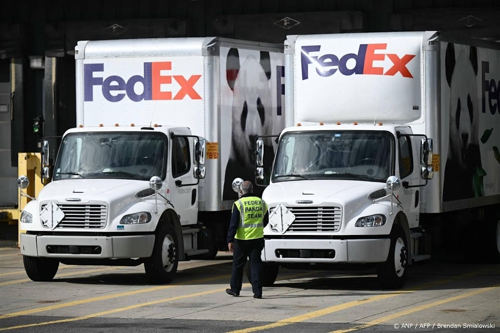 FedEx verwacht minder omzet en winst door economische onzekerheid