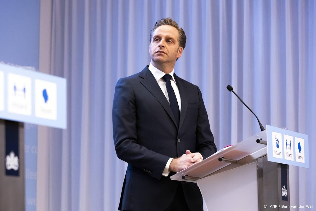 De Jonge: geldende regels geen reden om fieldlabs af te blazen