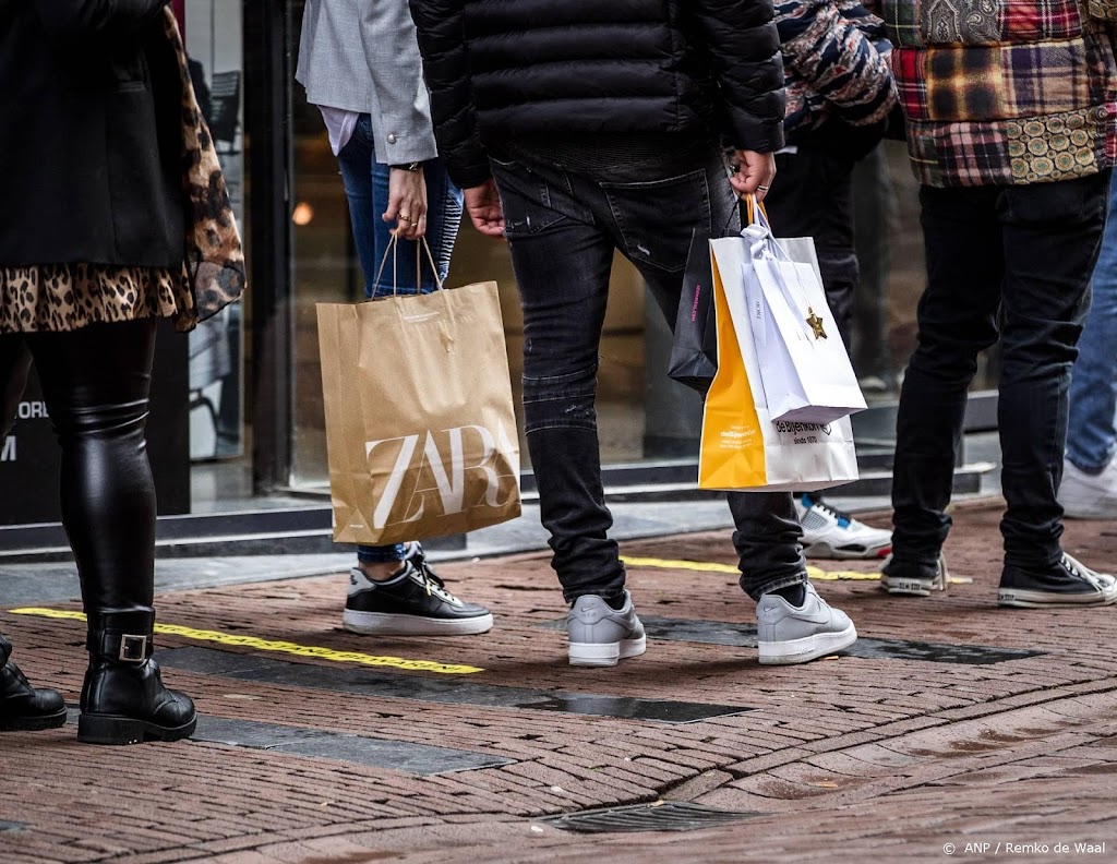Recordgroei voor detailhandel, terwijl roep om personeel toeneemt