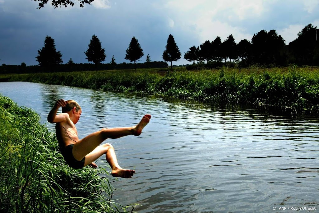 Negatief zwemadvies open water 19 gemeenten, waaronder Amsterdam