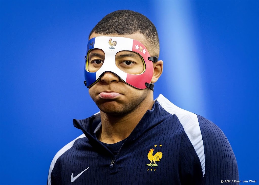 Masker van Mbappé in strijd met reglementen van UEFA