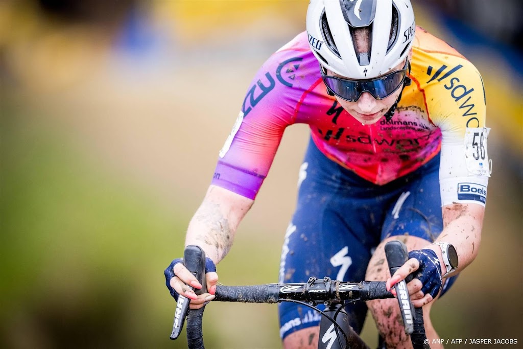 Wiebes blijft heersen in Baloise Ladies Tour