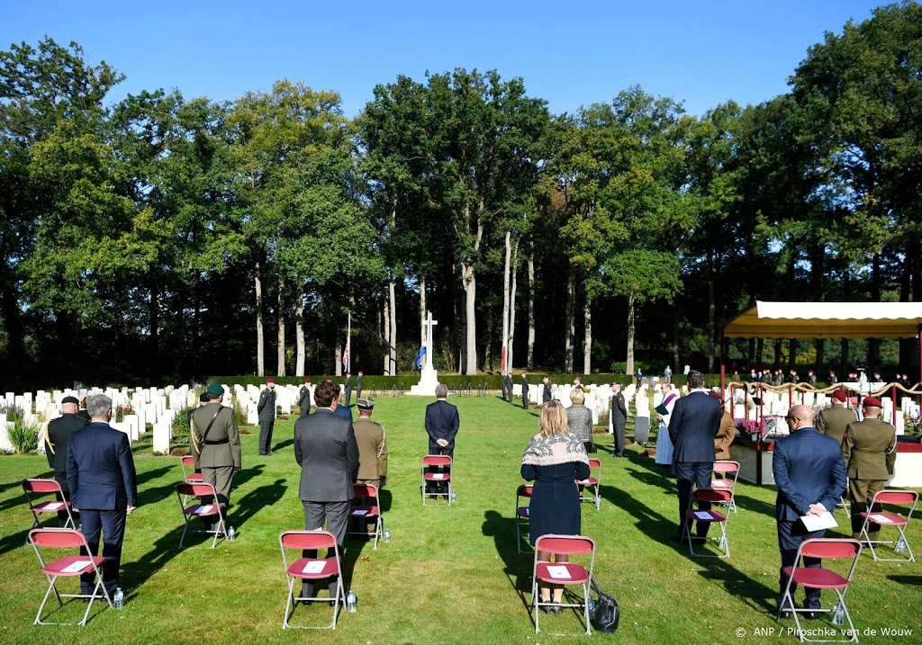 'Intense stilte' bij Airborne Herdenking in Oosterbeek