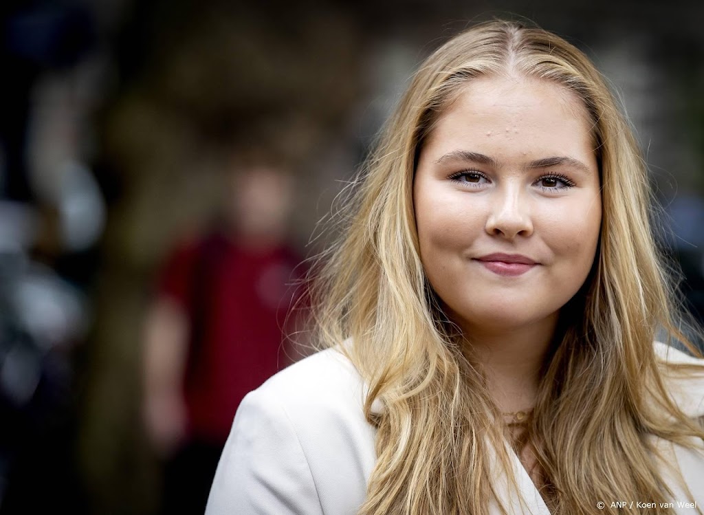Prinses Amalia maakt voor eerst opwachting op Prinsjesdag