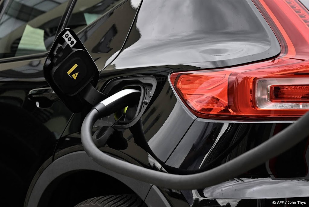 Autoverkopen met een vijfde gestegen in EU, elektrisch verdubbeld