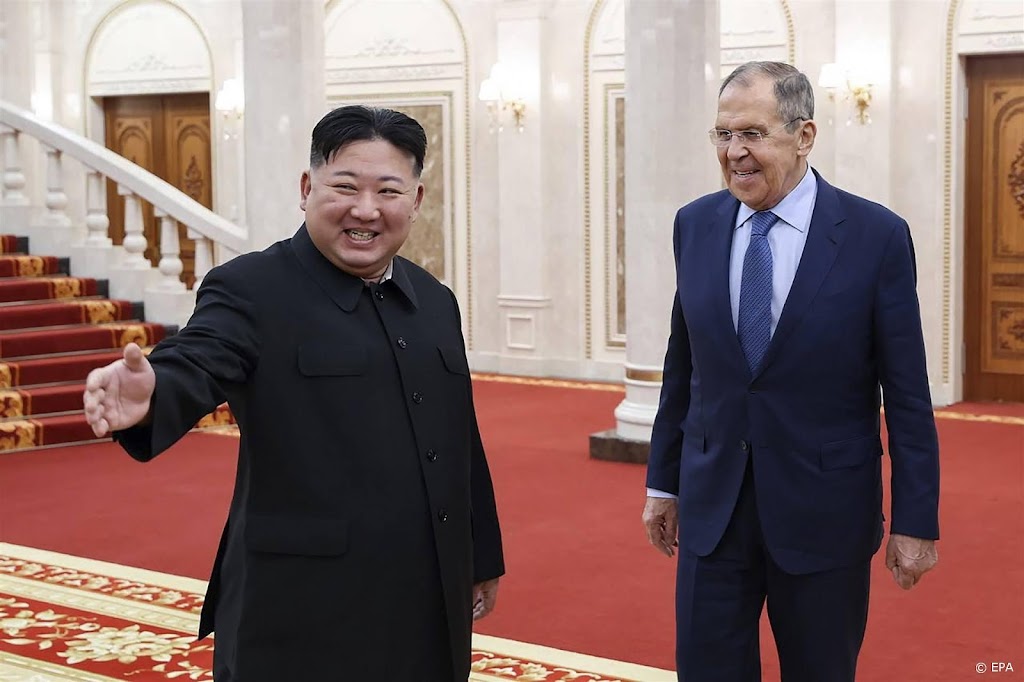 Lavrov bespreekt opvoeren samenwerking met Kim Jong-un