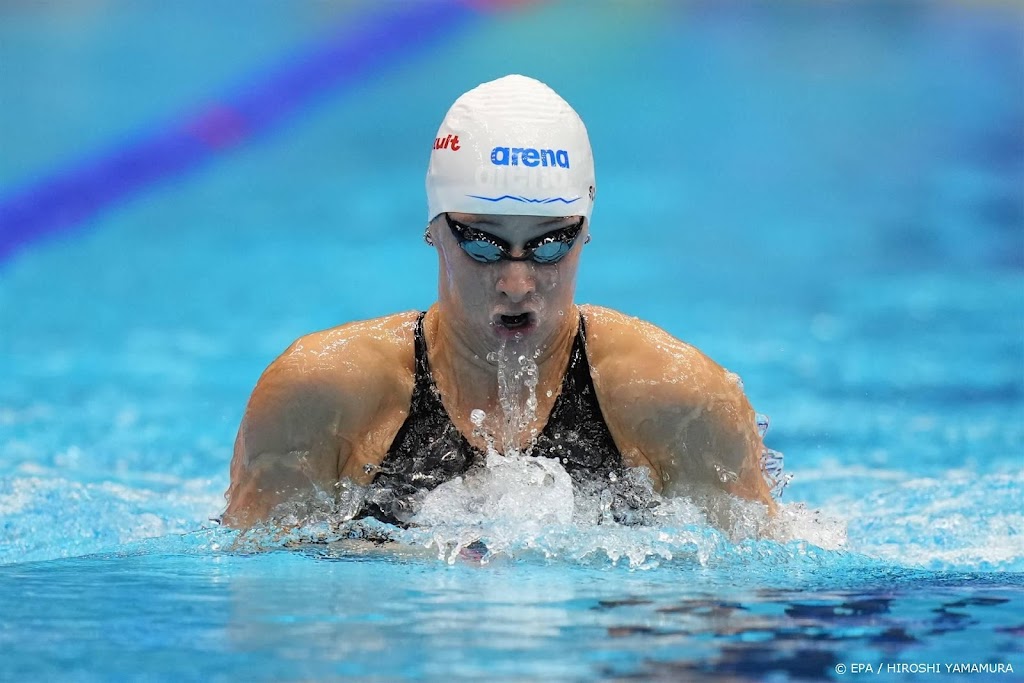 Zwemster Schouten wint goud in Boedapest in Nederlands record
