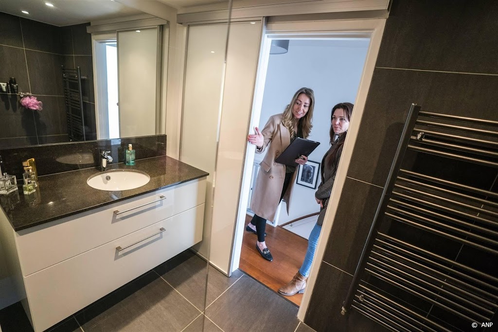 Huizenprijzen stijgen voor vierde maand op rij