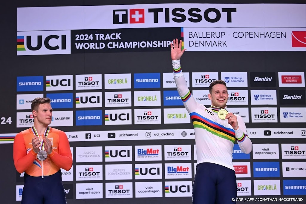 Lavreysen en Hoogland sprinten om goud op WK baanwielrennen
