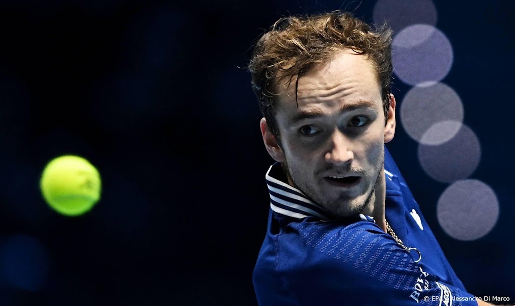 Medvedev ten koste van Ruud opnieuw naar eindstrijd ATP Finals