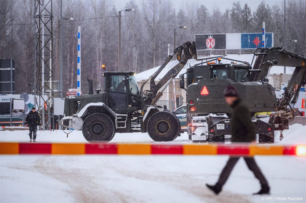 Kremlin ontkent migrantenstroom bij Finse grens te creëren