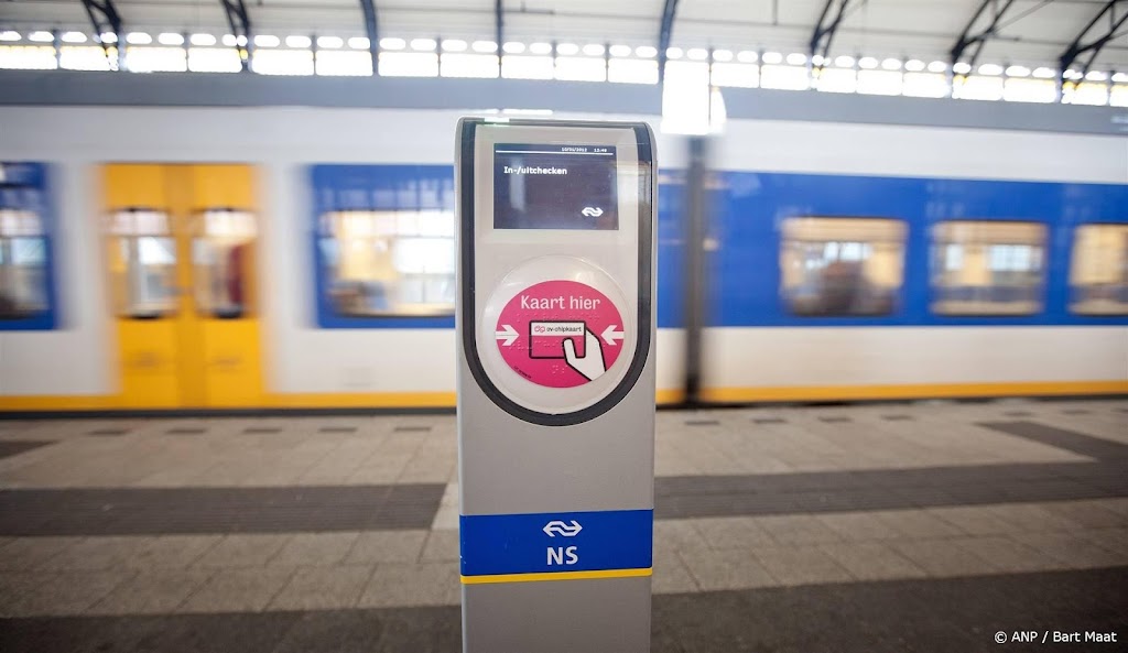 Prijs treinkaartje en abonnement NS stijgt met 6,18 procent
