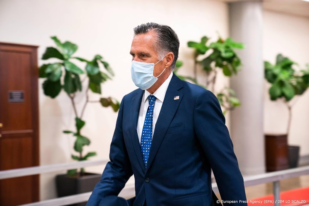 Senator Romney oneens met Trump over cyberaanval