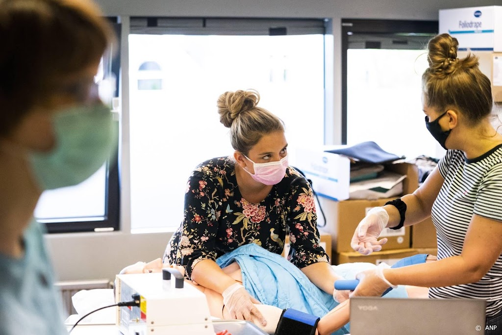 Mbo-opleidingen zorg en welzijn kregen meeste nieuwe aanmeldingen