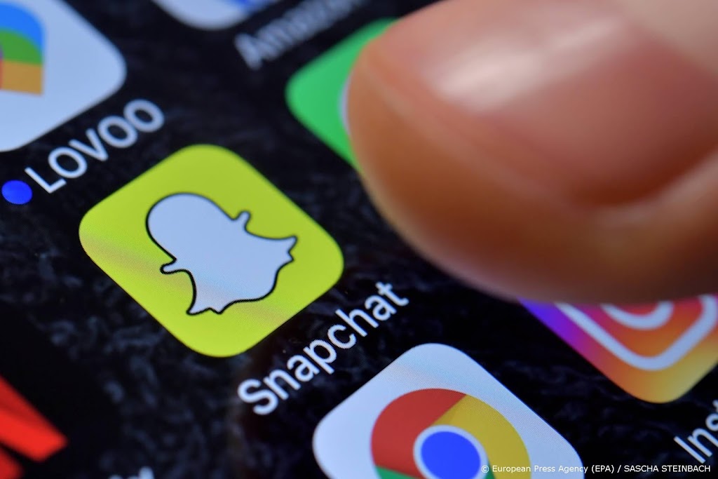 Eerste contact bij zedenzaken vaak gelegd via sociale media