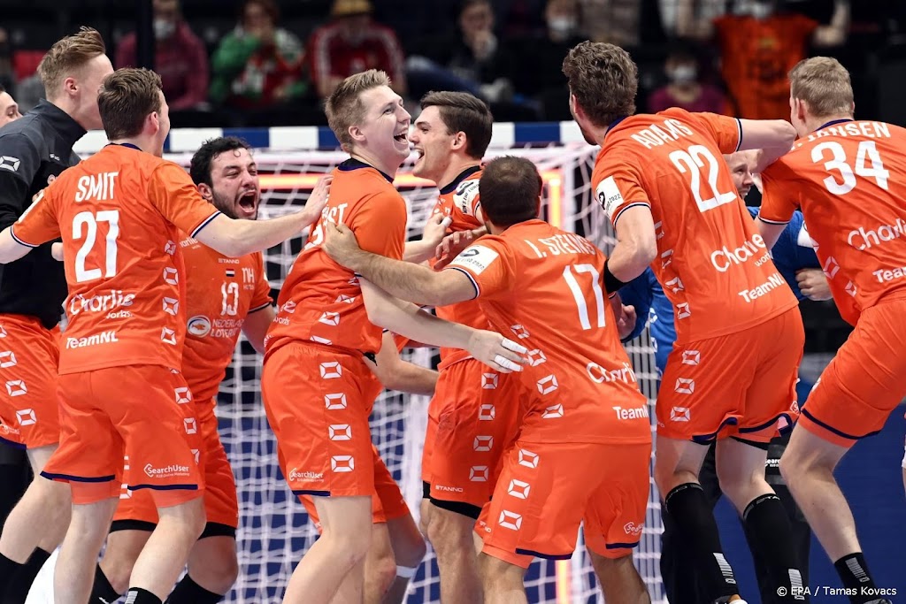 Handbaldoelman Ravensbergen test bij EK ook positief op corona