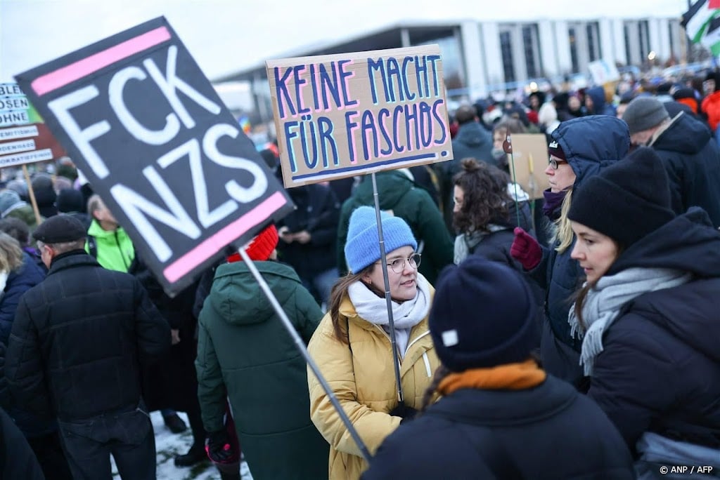Media: Duitse betogingen tegen extreemrechts grootste in jaren