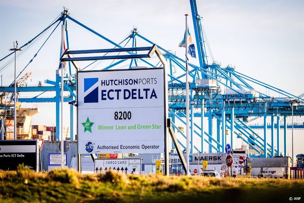 Werkonderbrekingen bij containeroverslagbedrijf Rotterdam voorbij