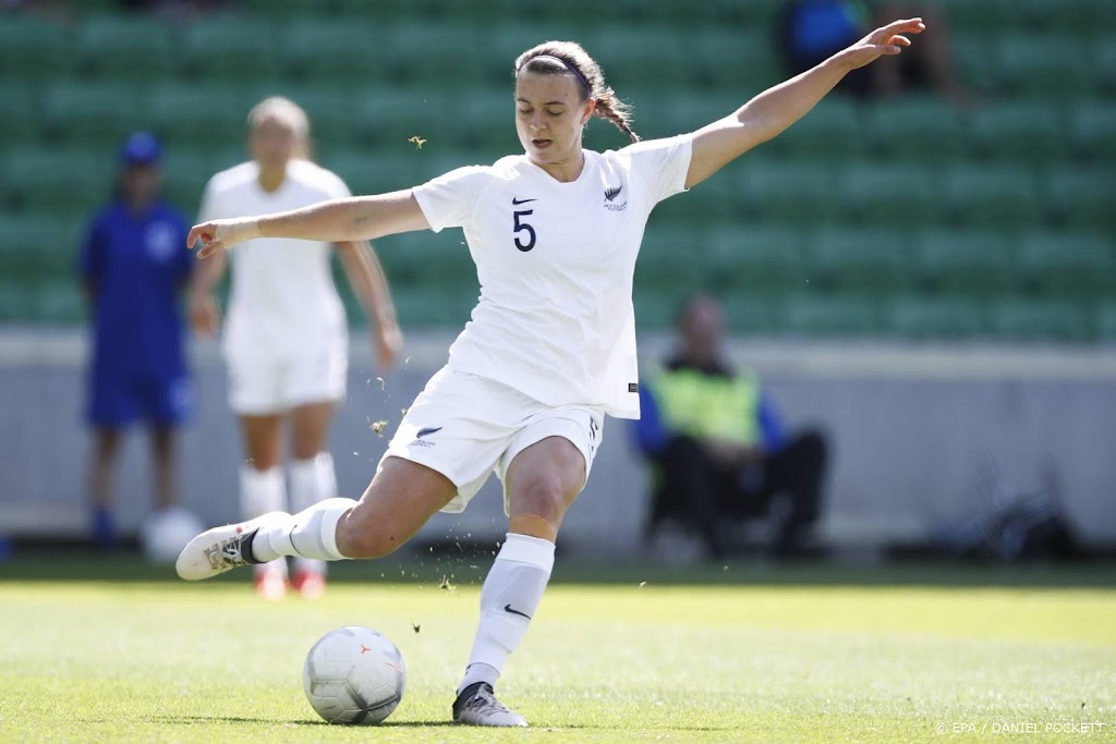 Nieuw-Zeelandse voetbalster maakt hattrick aan eigen doelpunten