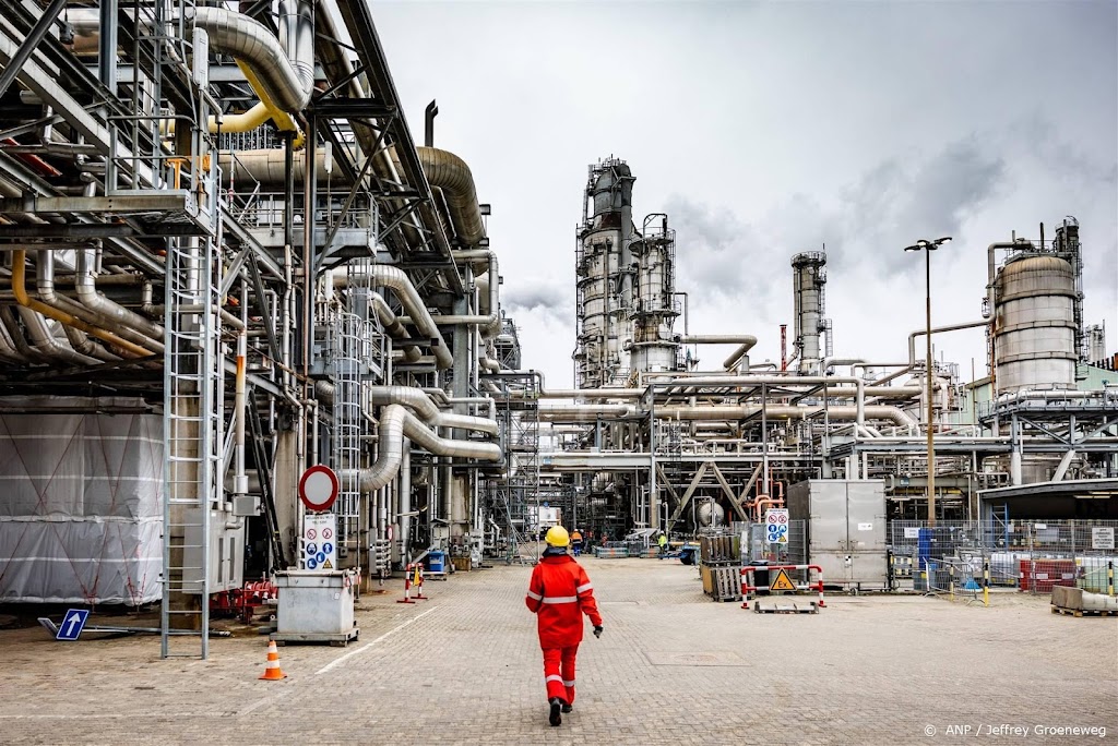 Europese CO2-rechten kosten voor het eerst meer dan 100 euro