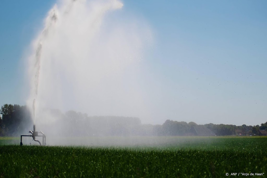 Boeren gebruikten de helft meer water vanwege recorddroogte