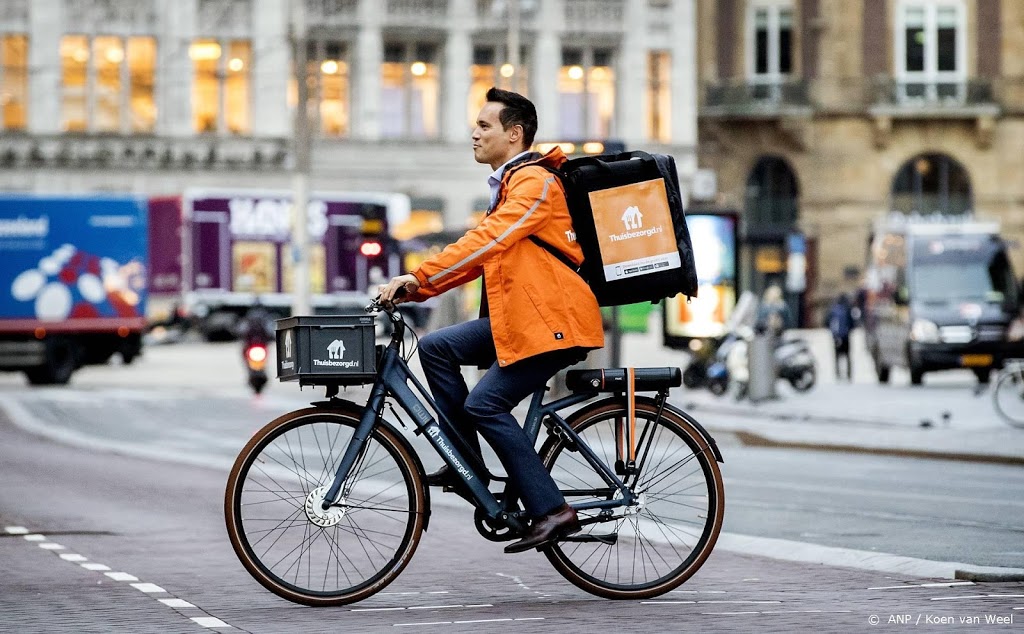 Topmannen Just Eat Takeaway en Uber ruziën op Twitter