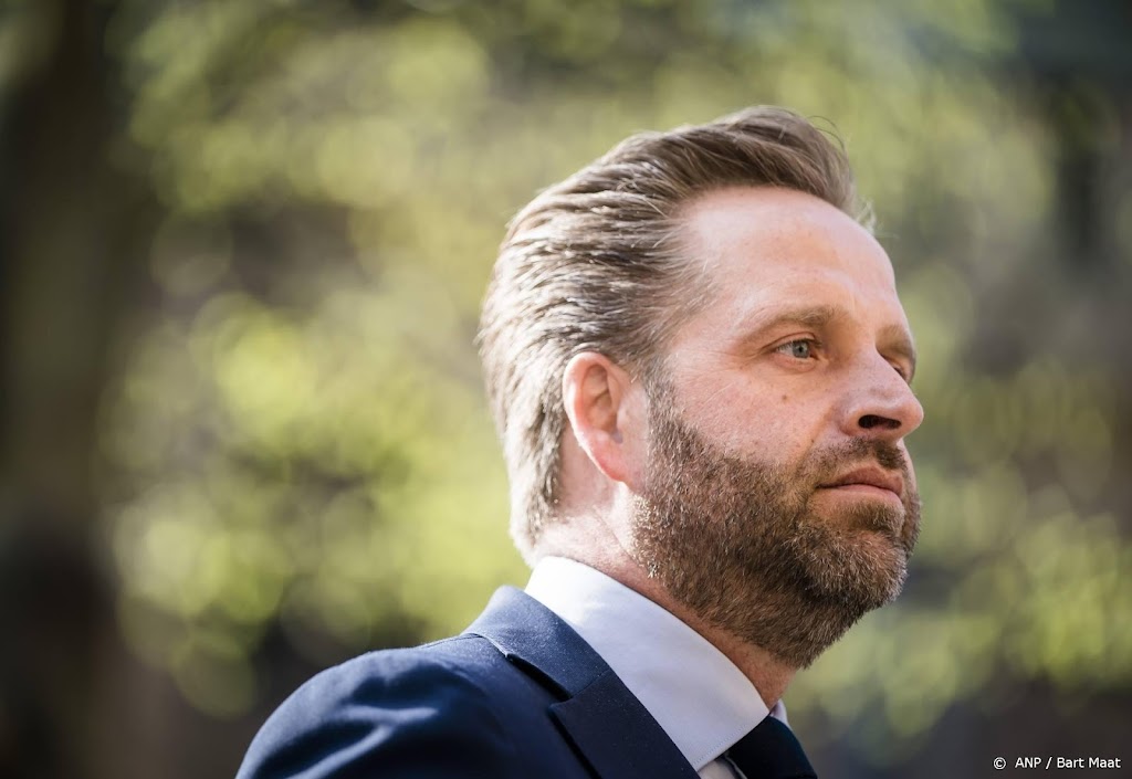 De Jonge: zuur als men uit antikraakwoning moet voor Oekraïners