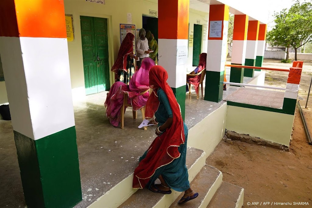 Stemming in elf stembureaus India ongeldig verklaard na geweld