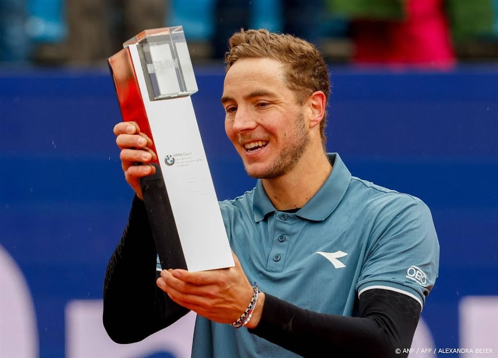 Tennisser Struff wint in München als 33-jarige eerste toernooi 