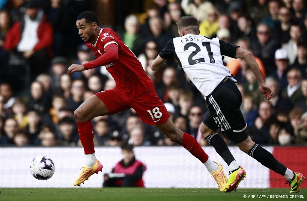 Liverpool boekt zege bij Fulham, doelpunt Gravenberch