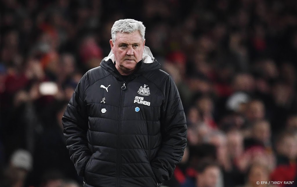 Trainer Bruce wil ook na overname bij Newcastle United blijven