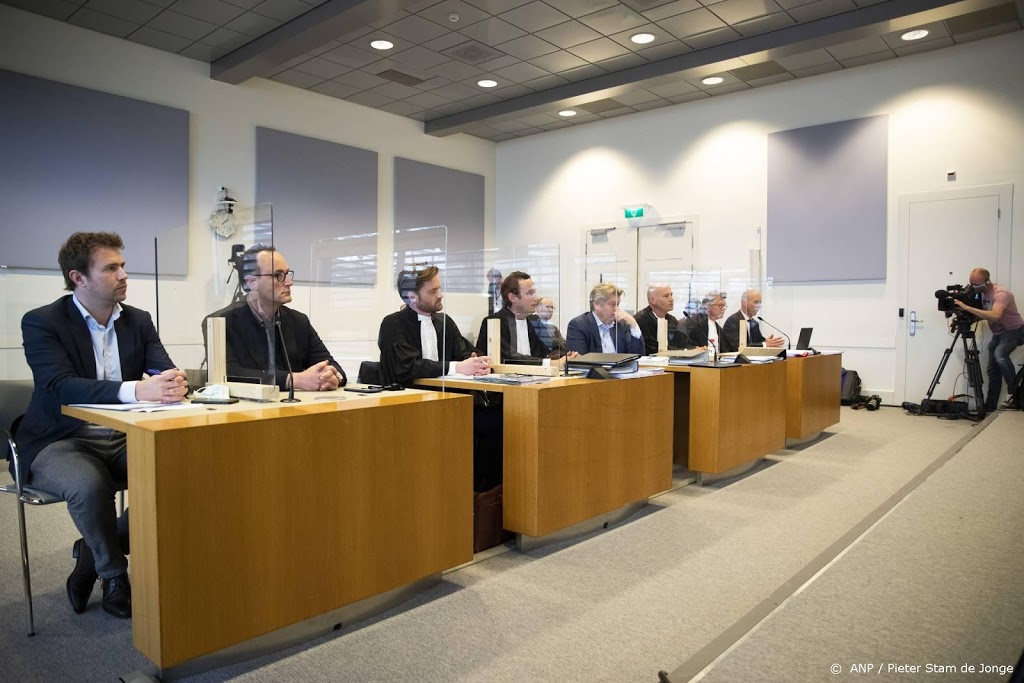 Rechter: uiterlijk 19.30 uur uitspraak kort geding FC Utrecht