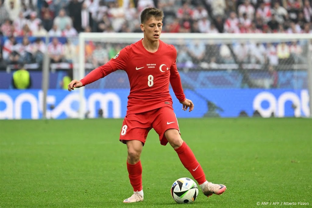 Zorgen bij Turkije om niet fitte toptalent Güler