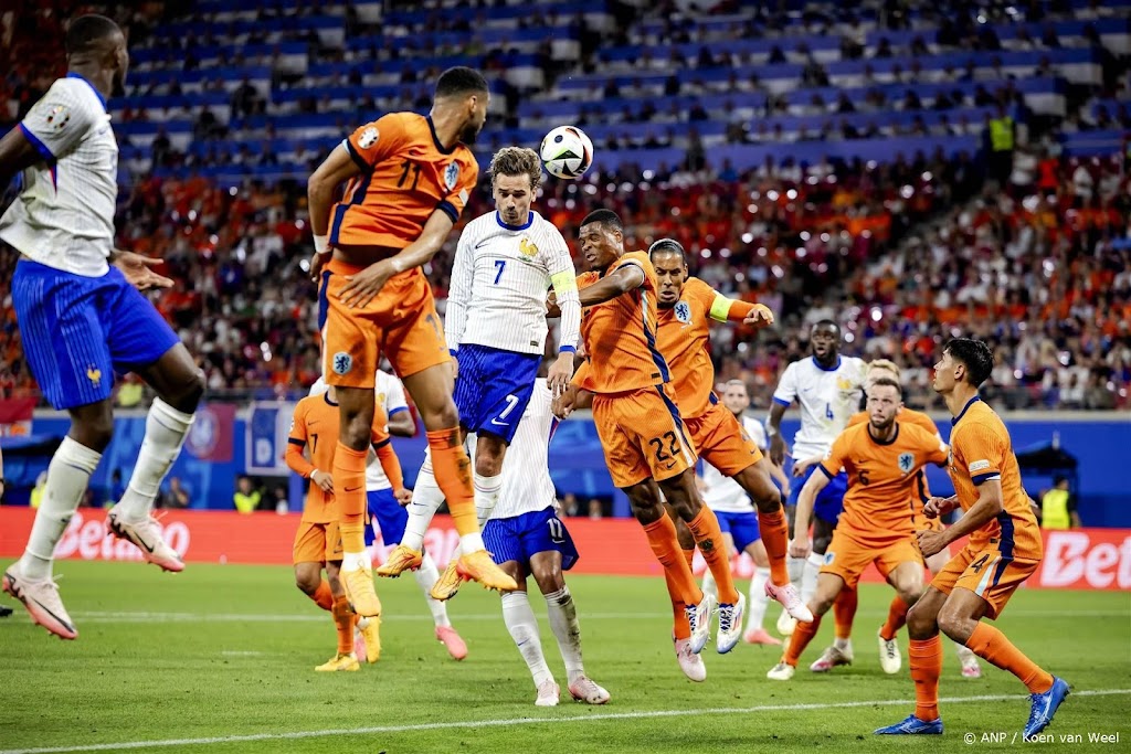 Oranje na 0-0 tegen Frankrijk dicht bij achtste finales EK