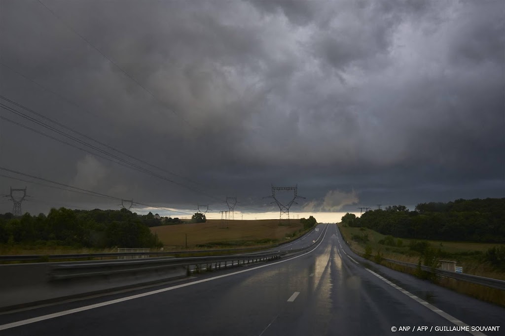 Veel wateroverlast en schade na heftig onweer in Frankrijk