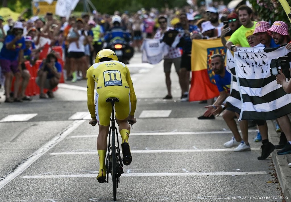 Pogacar wint na Giro d'Italia voor de derde keer Tour de France