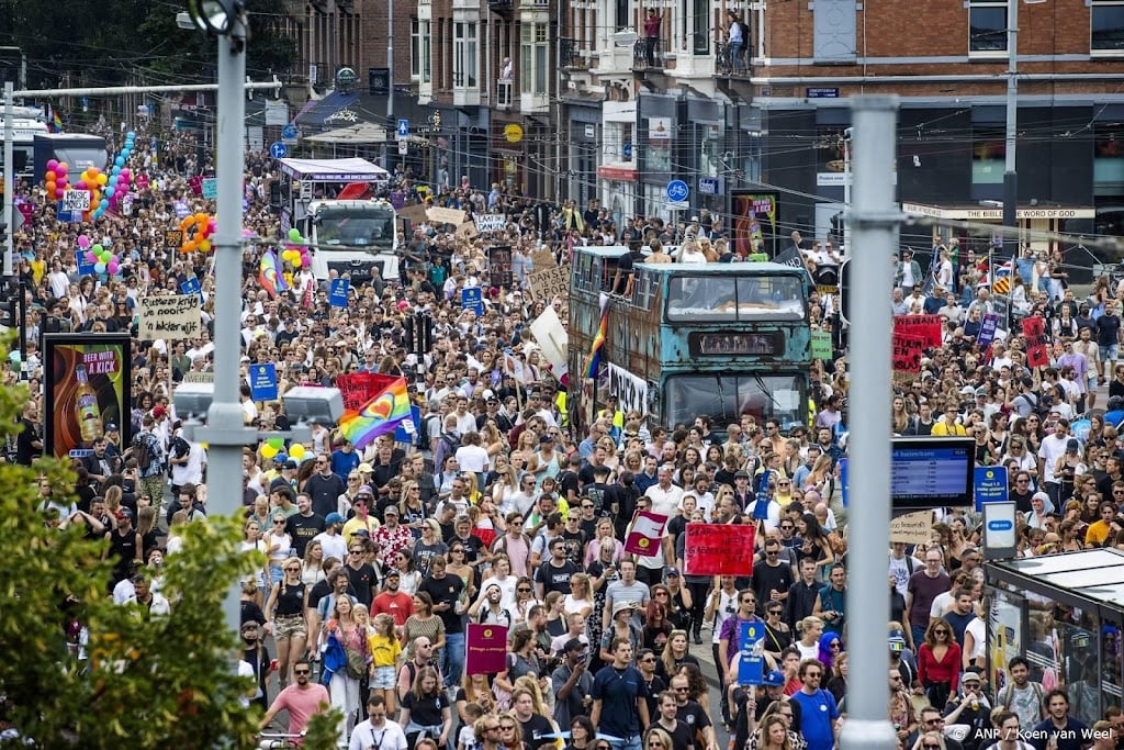Amsterdam: kom niet meer naar protest evenementensector, te druk