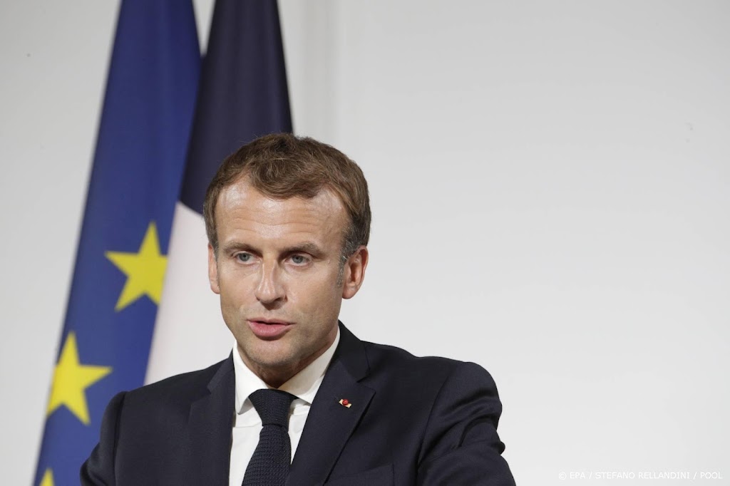 Vaccinatiebewijs Macron circuleert op sociale media