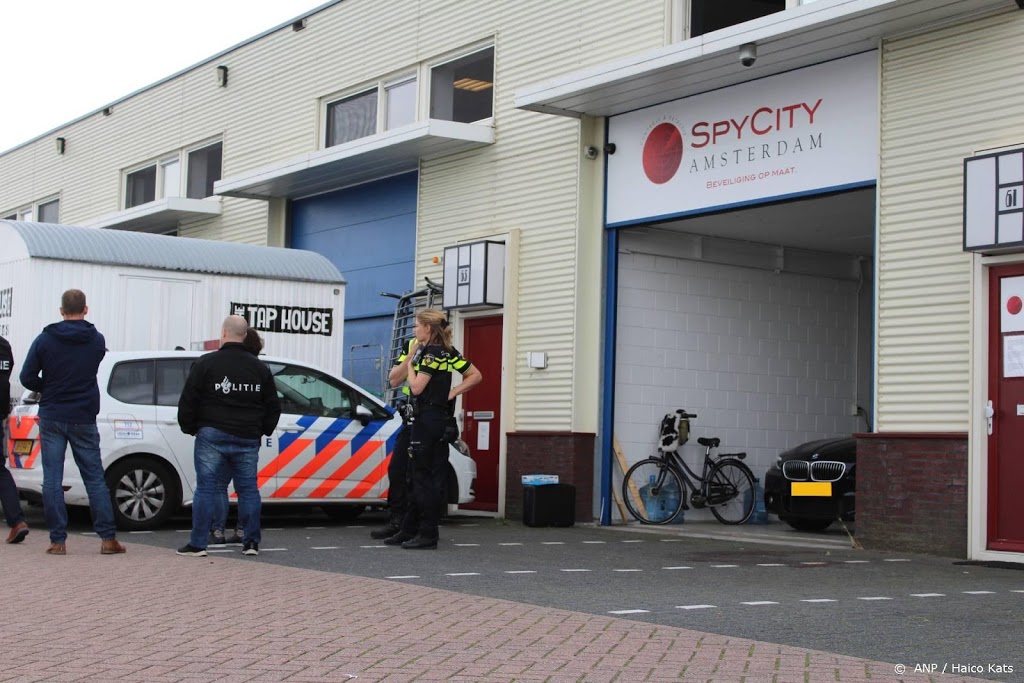 OM eist tot 16 jaar cel voor moordpoging in spyshop