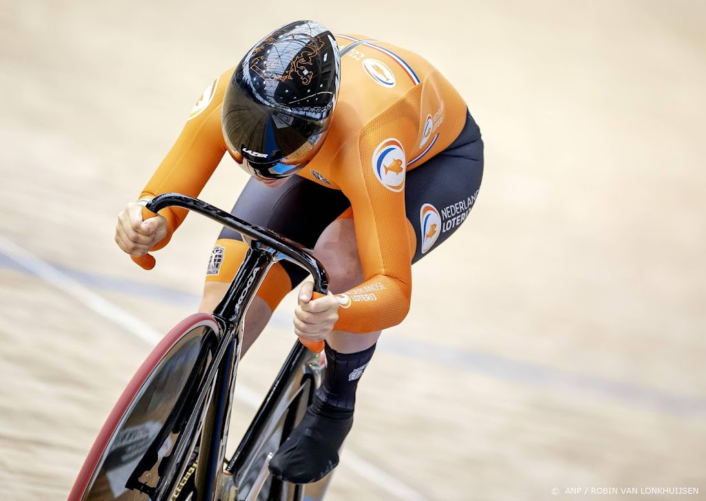 Braspennincx op WK baanwielrennen uitgeschakeld op de sprint