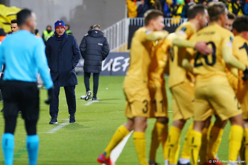 Mourinho blameert zich met AS Roma in Noorwegen
