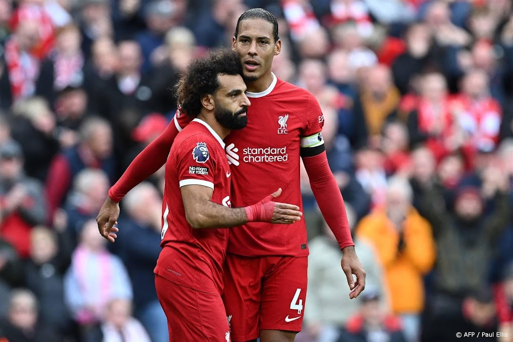 Liverpool wint dankzij Salah stadsderby tegen 10 man van Everton