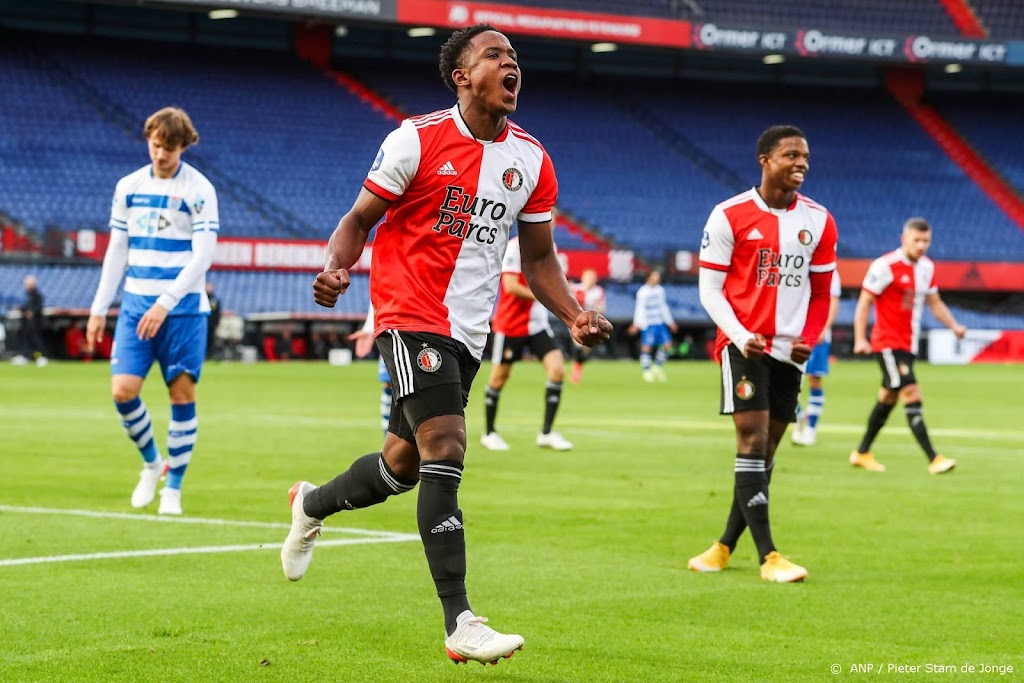Feyenoord is veel te sterk voor PEC Zwolle: 4-0