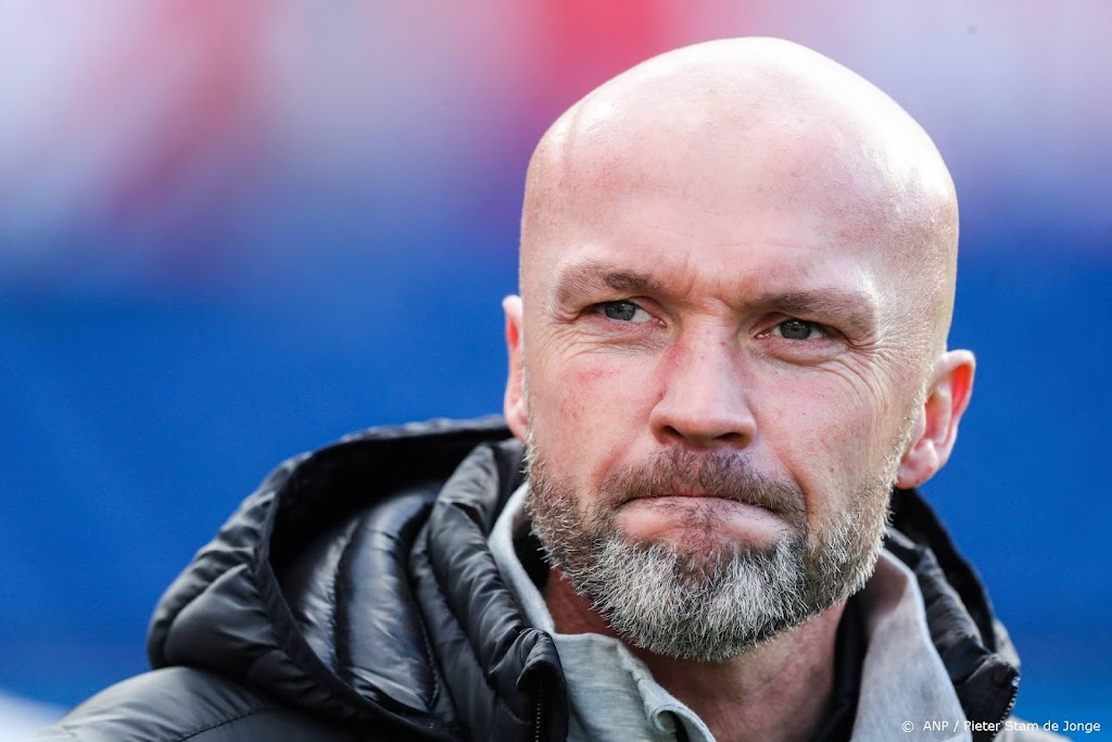 Trainer Schreuder ziet dat hem bij PEC nog veel werk wacht