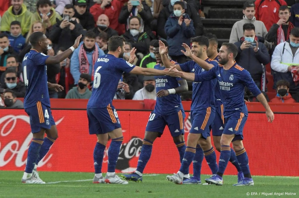 Real Madrid laat zich niet verrassen door laagvlieger Granada