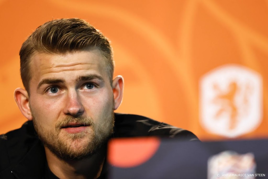 Oranje start met De Ligt, Noppert en Berghuis tegen Senegal
