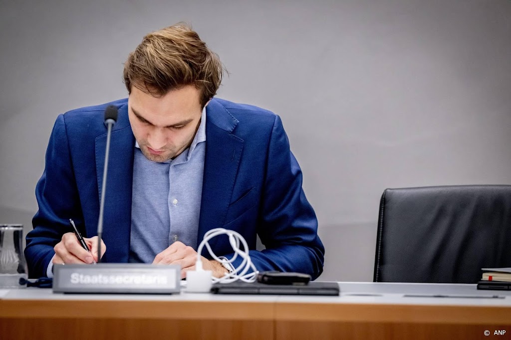 Kabinet wil niet 'van bovenaf' ingrijpen in jeugdzorg