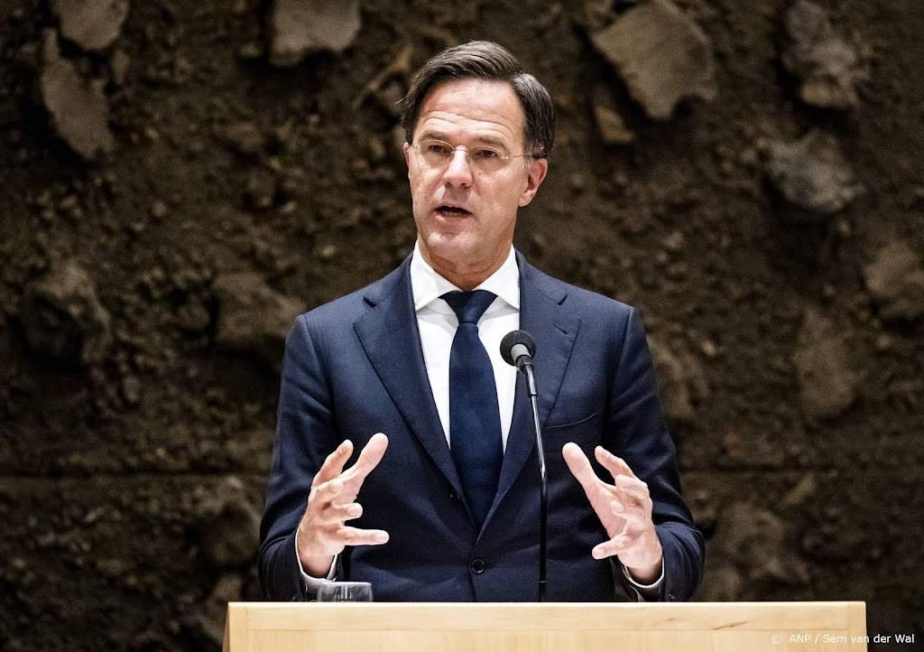 Rutte roept op: ga niet over de grens naar België of Duitsland