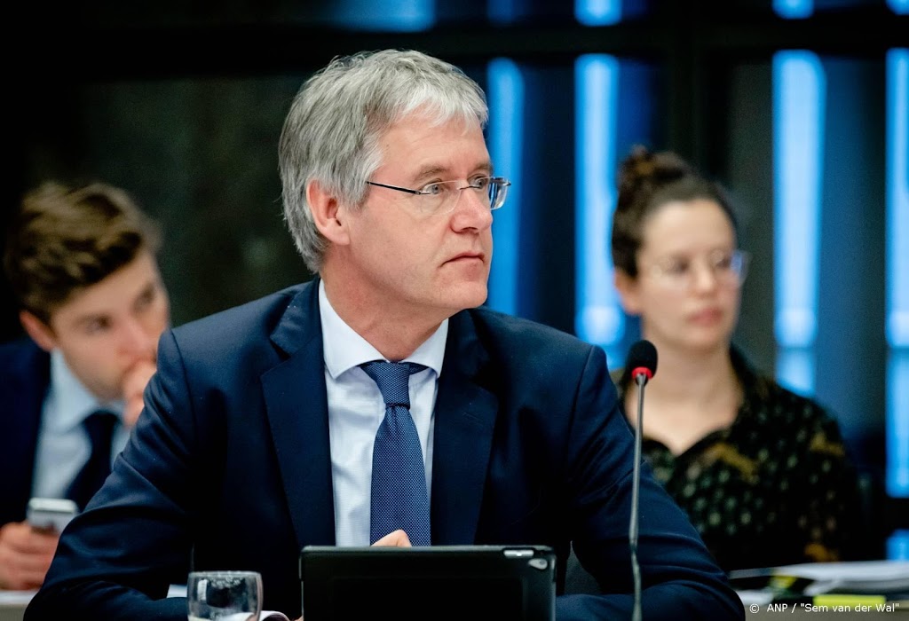 Minister Slob wil één vast aanmeldmoment voor middelbare scholen