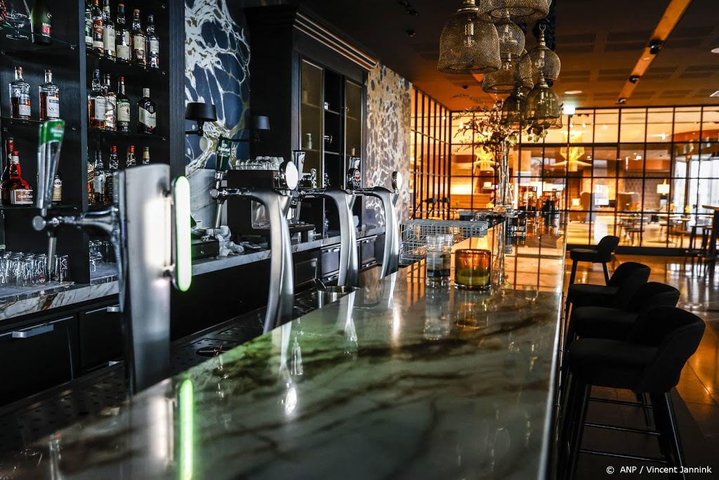 Kabinet reageert niet op rechtszaak horeca, wijst op extra steun